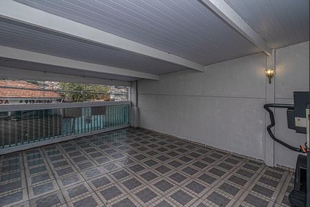 sacada_1 de casa para alugar com 4 quartos, 184m² em Sacomã, São Paulo