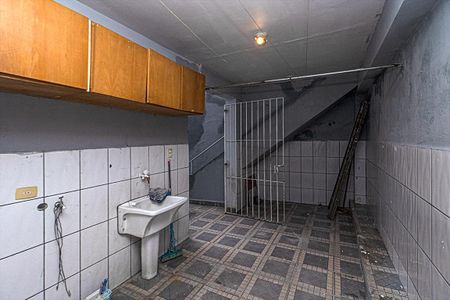 Casa para alugar com 184m², 4 quartos e 2 vagasÁrea de serviço 