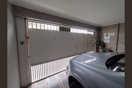 Casa à venda com 184m², 5 quartos e 2 vagas Casa à venda com 184m², 5 quartos e 2 vagasGaragem