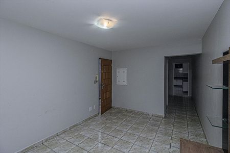 Casa para alugar com 184m², 4 quartos e 2 vagasSala