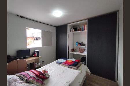 Casa à venda com 184m², 5 quartos e 2 vagas Casa à venda com 184m², 5 quartos e 2 vagasQuarto 1