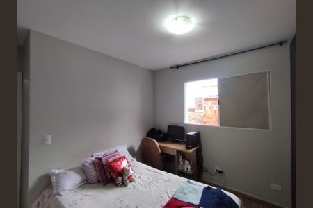 Casa à venda com 184m², 5 quartos e 2 vagas Casa à venda com 184m², 5 quartos e 2 vagasQuarto 1