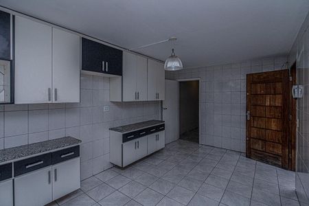 Casa para alugar com 184m², 4 quartos e 2 vagasCozinha