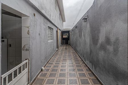 Casa para alugar com 184m², 4 quartos e 2 vagasCorredor lateral
