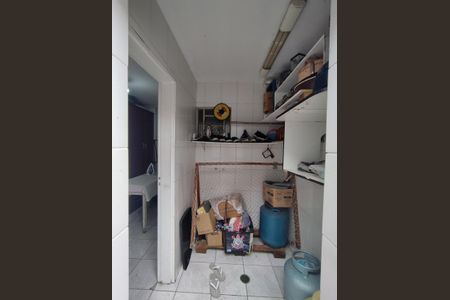 Casa à venda com 184m², 5 quartos e 2 vagas Casa à venda com 184m², 5 quartos e 2 vagasÁrea de Serviço