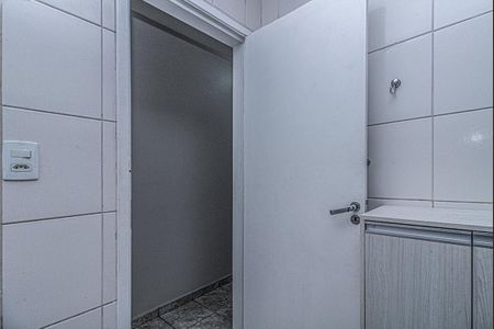 Casa para alugar com 184m², 4 quartos e 2 vagasBanheiro social 2