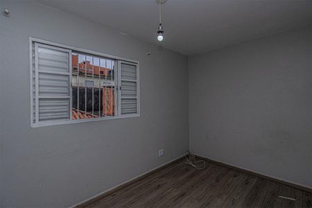 Casa para alugar com 184m², 4 quartos e 2 vagasQuarto 