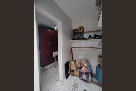 Casa à venda com 184m², 5 quartos e 2 vagas Casa à venda com 184m², 5 quartos e 2 vagasÁrea de Serviço