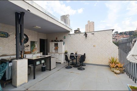 Apartamento à venda com 100m², 4 quartos e 1 vaga Apartamento à venda com 100m², 4 quartos e 1 vagaCobertura