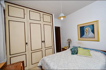 Apartamento à venda com 100m², 4 quartos e 1 vaga Apartamento à venda com 100m², 4 quartos e 1 vagaSuite