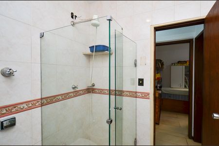 Apartamento à venda com 100m², 4 quartos e 1 vaga Apartamento à venda com 100m², 4 quartos e 1 vagaBanheiro Social