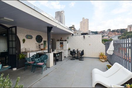 Apartamento à venda com 100m², 4 quartos e 1 vaga Apartamento à venda com 100m², 4 quartos e 1 vagaCobertura