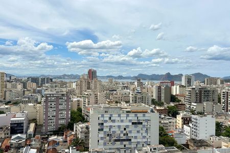 Apartamento à venda com 300m², 4 quartos e 1 vaga Apartamento à venda com 300m², 4 quartos e 1 vagaQuarto 4