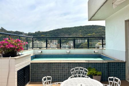 Apartamento à venda com 300m², 4 quartos e 1 vaga Apartamento à venda com 300m², 4 quartos e 1 vagaVaranda da Sala