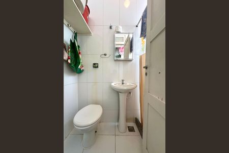 Apartamento à venda com 300m², 4 quartos e 1 vaga Apartamento à venda com 300m², 4 quartos e 1 vagaÁrea de Serviço