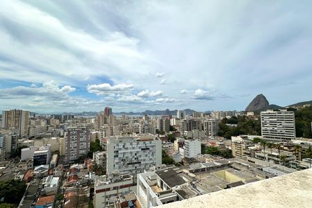 Apartamento à venda com 300m², 4 quartos e 1 vaga Apartamento à venda com 300m², 4 quartos e 1 vagaQuarto 4