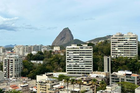 Apartamento à venda com 300m², 4 quartos e 1 vaga Apartamento à venda com 300m², 4 quartos e 1 vagaQuarto 4