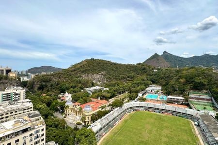 Apartamento à venda com 300m², 4 quartos e 1 vaga Apartamento à venda com 300m², 4 quartos e 1 vagaVaranda da Sala