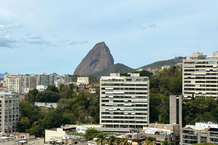 Apartamento à venda com 300m², 4 quartos e 1 vaga Apartamento à venda com 300m², 4 quartos e 1 vagaQuarto 4