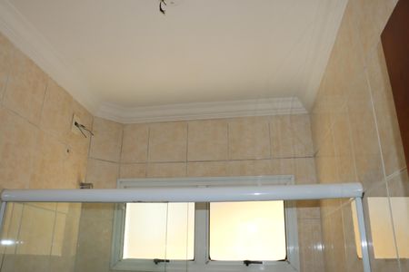 Casa de condomínio para alugar com 320m², 5 quartos e 4 vagasBanheiro da Suíte 3