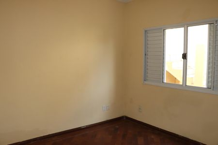 Casa de condomínio para alugar com 320m², 5 quartos e 4 vagasSuíte 2
