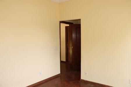 Casa de condomínio para alugar com 320m², 5 quartos e 4 vagasSuíte 4