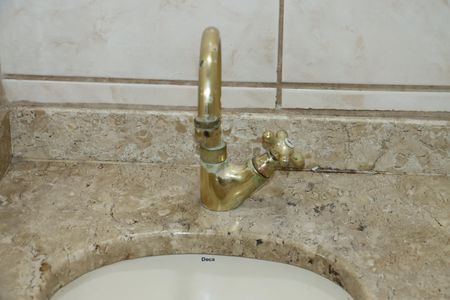 Casa de condomínio para alugar com 320m², 5 quartos e 4 vagasLavabo