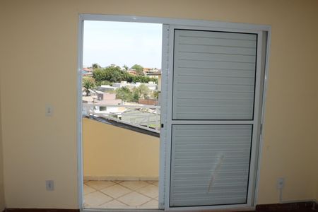 Casa de condomínio para alugar com 320m², 5 quartos e 4 vagasSuíte 4