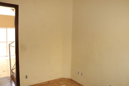 Casa de condomínio para alugar com 320m², 5 quartos e 4 vagasSuíte 1