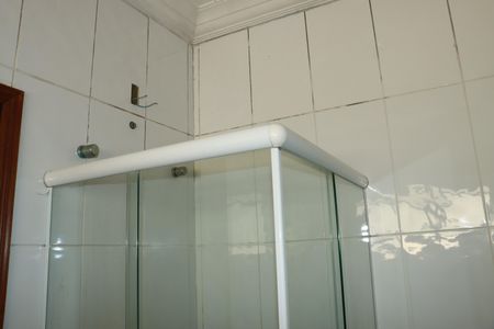 Casa de condomínio para alugar com 320m², 5 quartos e 4 vagasBanheiro da Suíte 5