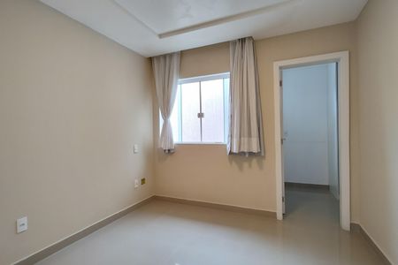 Casa de condomínio para alugar com 283m², 3 quartos e 2 vagasSuíte