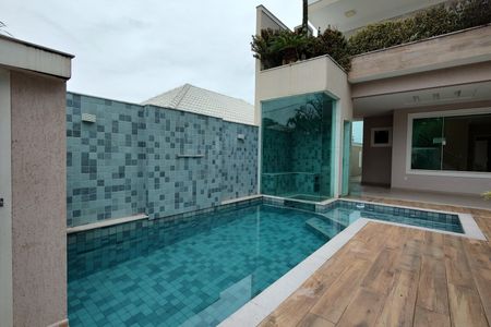 Casa de condomínio para alugar com 283m², 3 quartos e 2 vagasPiscina