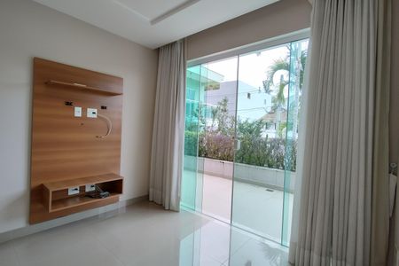 Casa de condomínio para alugar com 283m², 3 quartos e 2 vagasSuíte 3