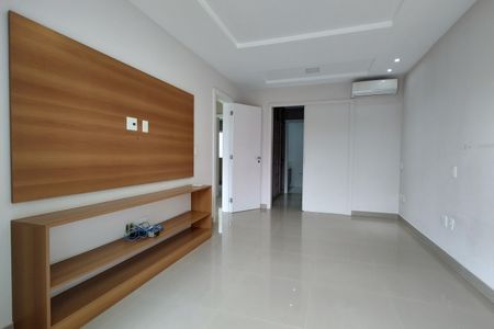 Casa de condomínio para alugar com 283m², 3 quartos e 2 vagas Casa de condomínio para alugar com 283m², 3 quartos e 2 vagasSuíte 2