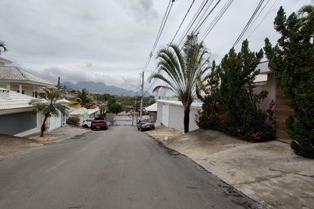 Casa de condomínio para alugar com 283m², 3 quartos e 2 vagasVista da Rua