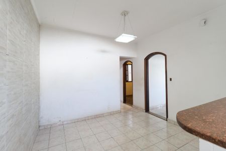 Casa à venda com 98m², 2 quartos e 2 vagasCopa