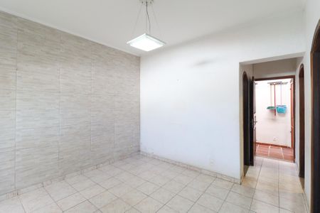 Casa à venda com 98m², 2 quartos e 2 vagasCopa