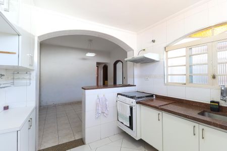 Casa à venda com 98m², 2 quartos e 2 vagasCozinha