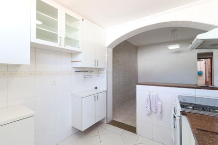 Casa à venda com 98m², 2 quartos e 2 vagasCozinha