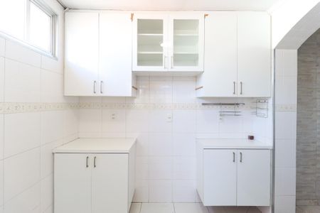Casa à venda com 98m², 2 quartos e 2 vagasCozinha