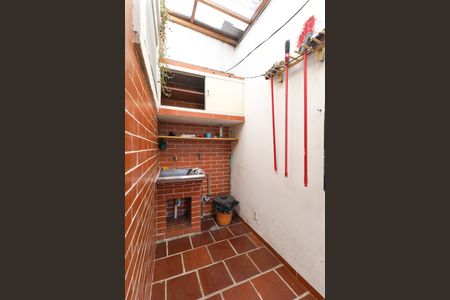 Casa à venda com 98m², 2 quartos e 2 vagasÁrea de Serviço