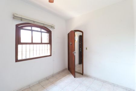 Casa à venda com 98m², 2 quartos e 2 vagasQuarto 1