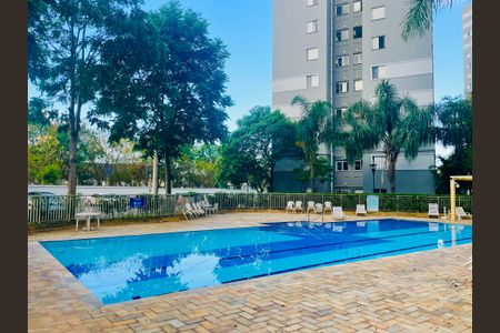 Apartamento à venda com 52m², 3 quartos e 1 vagaÁrea comum - Piscina