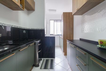 Apartamento à venda com 69m², 2 quartos e 1 vaga Apartamento à venda com 69m², 2 quartos e 1 vagaCozinha e Área de Serviço