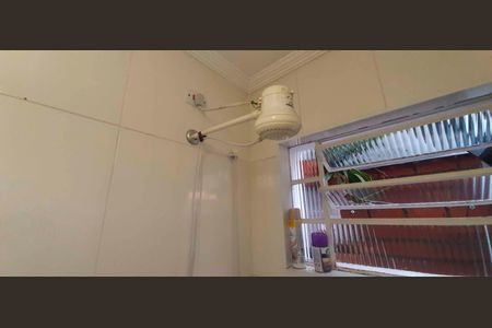 Casa à venda com 231m², 4 quartos e 2 vagasBanheiro Social