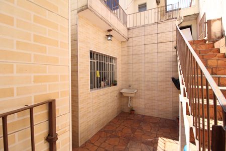 Casa à venda com 251m², 5 quartos e 1 vagaÁrea de Serviço