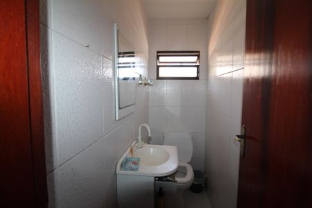 Casa à venda com 251m², 5 quartos e 1 vagaLavabo