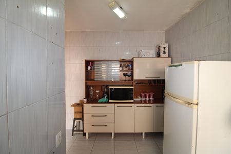 Casa à venda com 251m², 5 quartos e 1 vagaSala/Cozinha