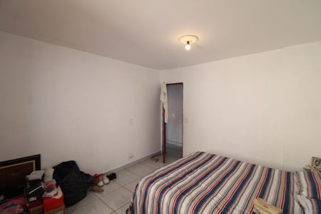 Casa à venda com 251m², 5 quartos e 1 vagaQuarto 2