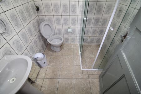 Casa à venda com 251m², 5 quartos e 1 vagaCasa 2 - Banheiro social